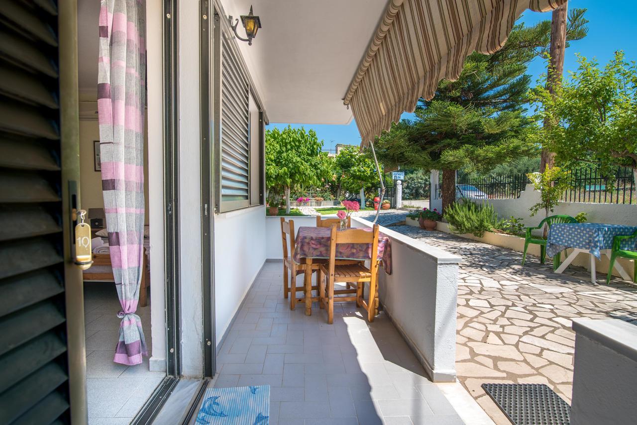 Elena Apartments คานาลี ภายนอก รูปภาพ